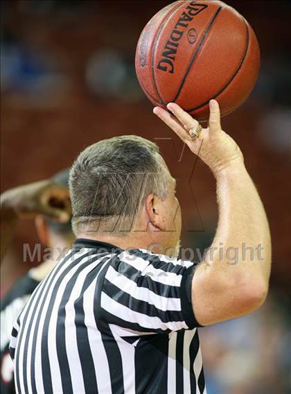 Thumbnail 2 in 2009 THCA All-Star Basketball Game photogallery.