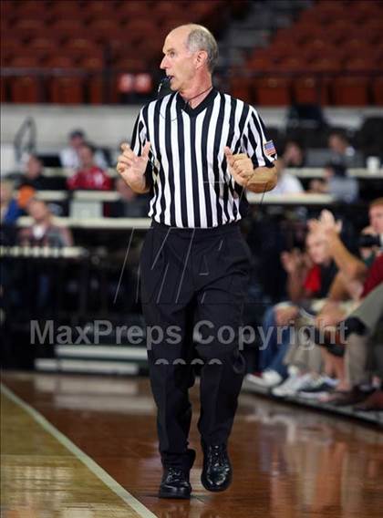Thumbnail 3 in 2009 THCA All-Star Basketball Game photogallery.