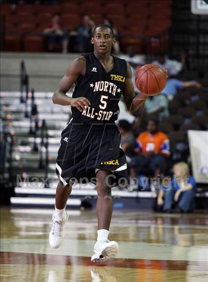 Thumbnail 1 in 2009 THCA All-Star Basketball Game photogallery.