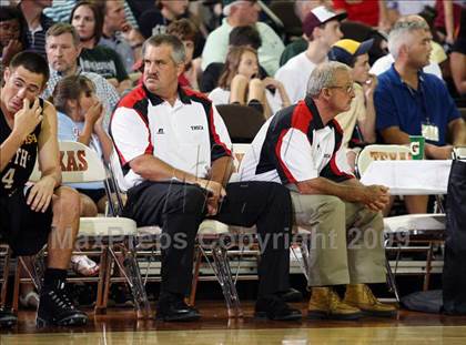Thumbnail 2 in 2009 THCA All-Star Basketball Game photogallery.