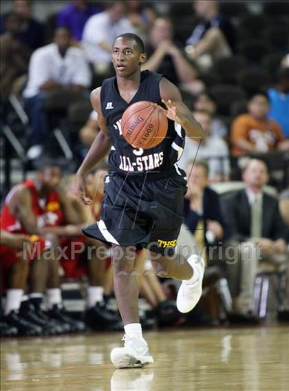 Thumbnail 2 in 2009 THCA All-Star Basketball Game photogallery.
