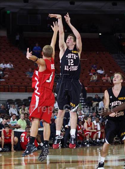 Thumbnail 2 in 2009 THCA All-Star Basketball Game photogallery.