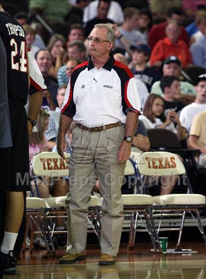 Thumbnail 2 in 2009 THCA All-Star Basketball Game photogallery.