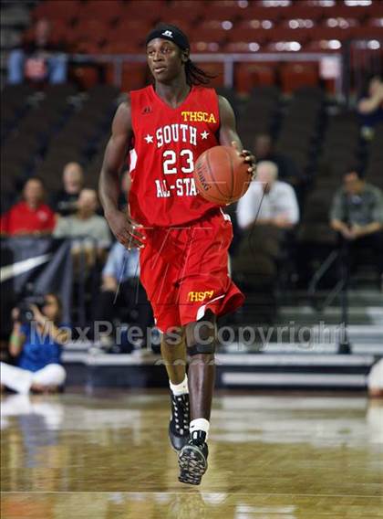 Thumbnail 2 in 2009 THCA All-Star Basketball Game photogallery.