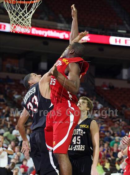 Thumbnail 2 in 2009 THCA All-Star Basketball Game photogallery.