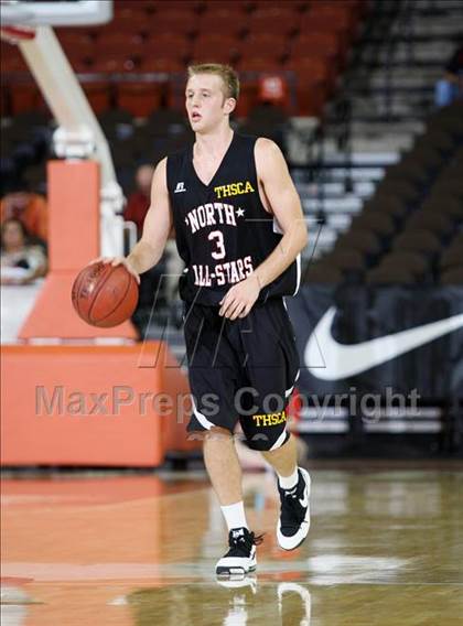 Thumbnail 3 in 2009 THCA All-Star Basketball Game photogallery.