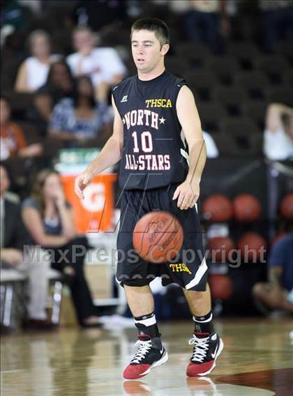 Thumbnail 3 in 2009 THCA All-Star Basketball Game photogallery.
