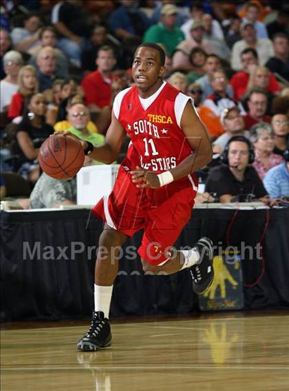 Thumbnail 3 in 2009 THCA All-Star Basketball Game photogallery.