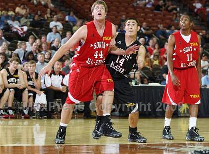 Thumbnail 1 in 2009 THCA All-Star Basketball Game photogallery.