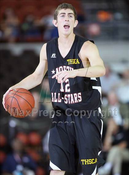 Thumbnail 1 in 2009 THCA All-Star Basketball Game photogallery.
