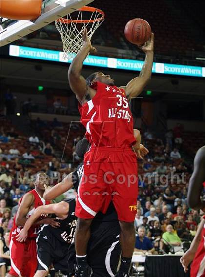 Thumbnail 3 in 2009 THCA All-Star Basketball Game photogallery.