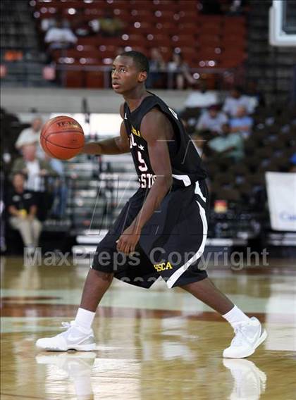 Thumbnail 1 in 2009 THCA All-Star Basketball Game photogallery.