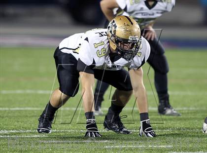Thumbnail 1 in Paris vs. Kaufman (UIL 3A Division 1 Bi-District Playoff) photogallery.