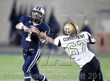 Thumbnail 2 in Paris vs. Kaufman (UIL 3A Division 1 Bi-District Playoff) photogallery.