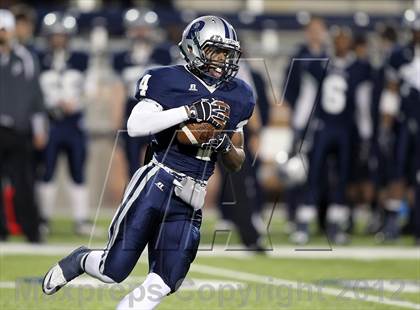 Thumbnail 1 in Paris vs. Kaufman (UIL 3A Division 1 Bi-District Playoff) photogallery.