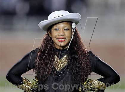 Thumbnail 2 in Paris vs. Kaufman (UIL 3A Division 1 Bi-District Playoff) photogallery.