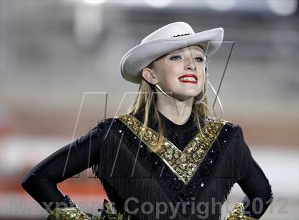 Thumbnail 1 in Paris vs. Kaufman (UIL 3A Division 1 Bi-District Playoff) photogallery.