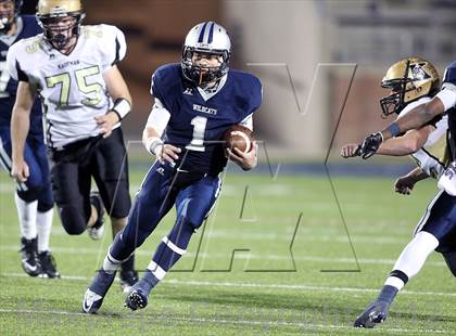 Thumbnail 3 in Paris vs. Kaufman (UIL 3A Division 1 Bi-District Playoff) photogallery.