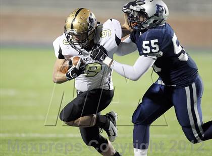 Thumbnail 1 in Paris vs. Kaufman (UIL 3A Division 1 Bi-District Playoff) photogallery.
