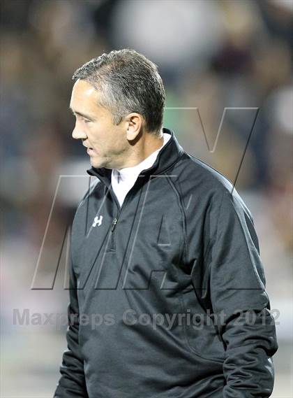 Thumbnail 3 in Paris vs. Kaufman (UIL 3A Division 1 Bi-District Playoff) photogallery.