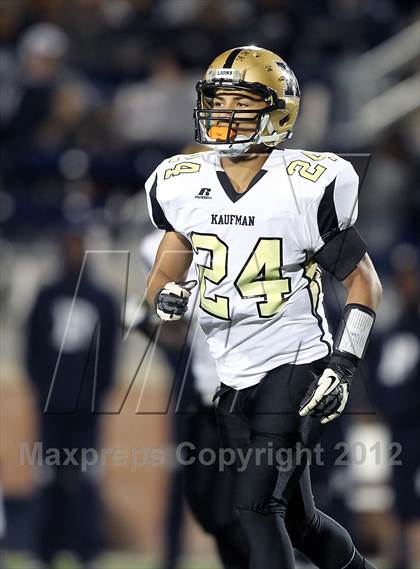 Thumbnail 2 in Paris vs. Kaufman (UIL 3A Division 1 Bi-District Playoff) photogallery.