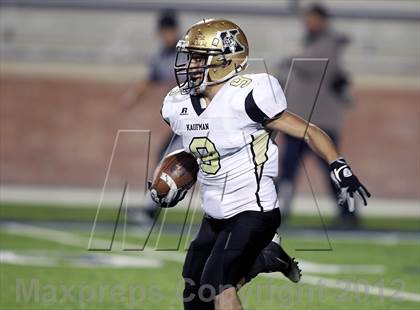 Thumbnail 2 in Paris vs. Kaufman (UIL 3A Division 1 Bi-District Playoff) photogallery.