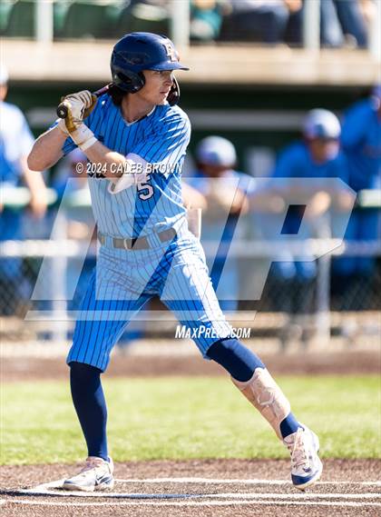 Thumbnail 2 in Duchesne vs. South Sevier (UHSAA 2A Semifinal) photogallery.