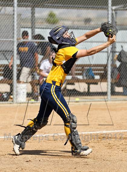 Thumbnail 2 in Kern Valley vs Tulare Western (Mira Monte Invitational) photogallery.