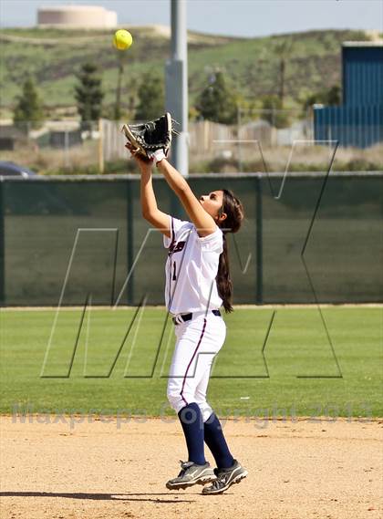 Thumbnail 2 in Kern Valley vs Tulare Western (Mira Monte Invitational) photogallery.