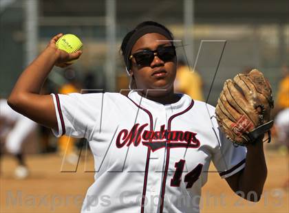 Thumbnail 3 in Kern Valley vs Tulare Western (Mira Monte Invitational) photogallery.