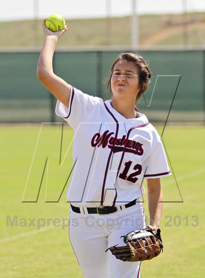Thumbnail 2 in Kern Valley vs Tulare Western (Mira Monte Invitational) photogallery.