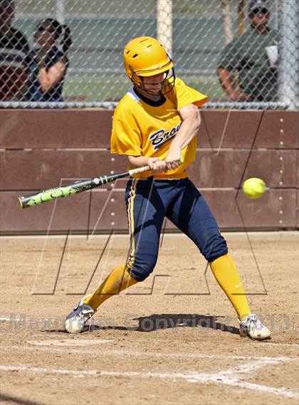 Thumbnail 1 in Kern Valley vs Tulare Western (Mira Monte Invitational) photogallery.
