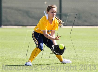 Thumbnail 1 in Kern Valley vs Tulare Western (Mira Monte Invitational) photogallery.