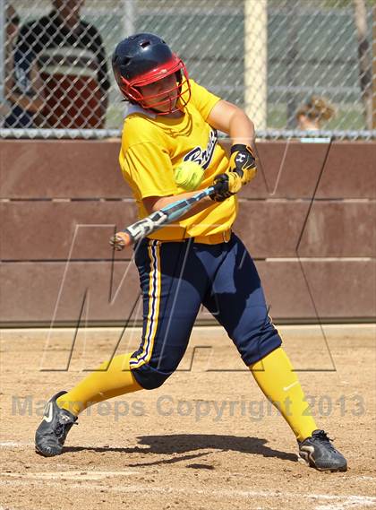 Thumbnail 2 in Kern Valley vs Tulare Western (Mira Monte Invitational) photogallery.