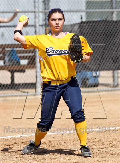 Thumbnail 3 in Kern Valley vs Tulare Western (Mira Monte Invitational) photogallery.
