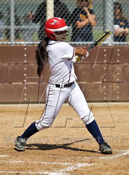 Thumbnail 2 in Kern Valley vs Tulare Western (Mira Monte Invitational) photogallery.