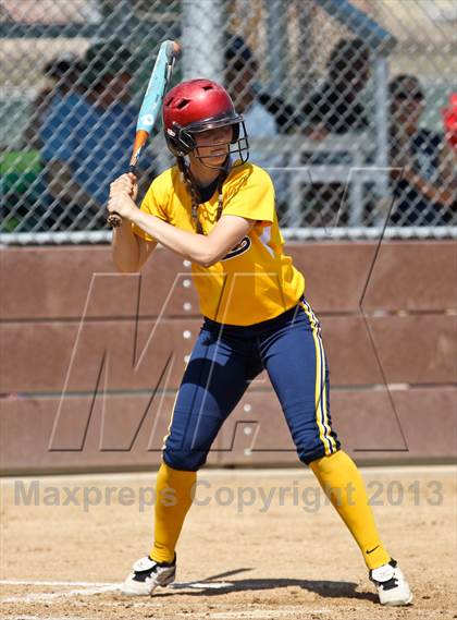 Thumbnail 1 in Kern Valley vs Tulare Western (Mira Monte Invitational) photogallery.