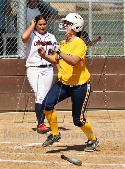 Thumbnail 2 in Kern Valley vs Tulare Western (Mira Monte Invitational) photogallery.