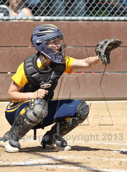 Thumbnail 2 in Kern Valley vs Tulare Western (Mira Monte Invitational) photogallery.