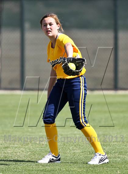 Thumbnail 1 in Kern Valley vs Tulare Western (Mira Monte Invitational) photogallery.