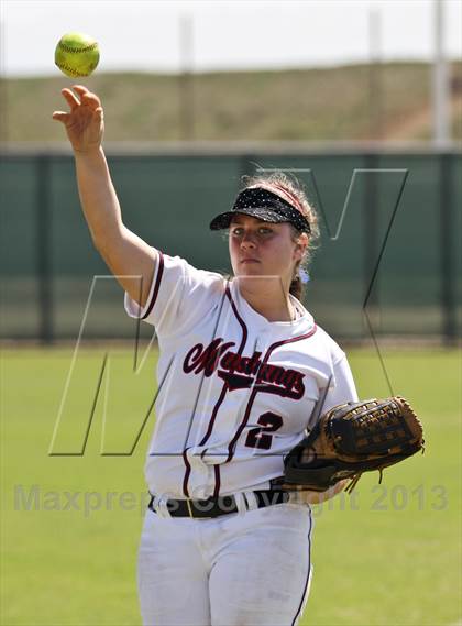 Thumbnail 2 in Kern Valley vs Tulare Western (Mira Monte Invitational) photogallery.