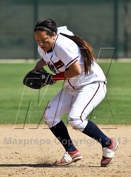 Thumbnail 1 in Kern Valley vs Tulare Western (Mira Monte Invitational) photogallery.