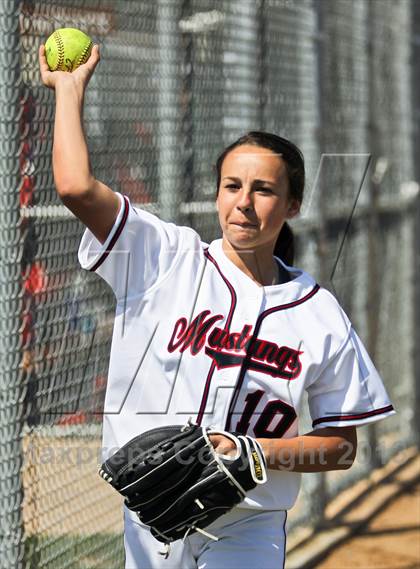 Thumbnail 2 in Kern Valley vs Tulare Western (Mira Monte Invitational) photogallery.