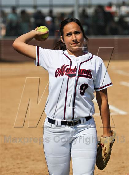 Thumbnail 3 in Kern Valley vs Tulare Western (Mira Monte Invitational) photogallery.