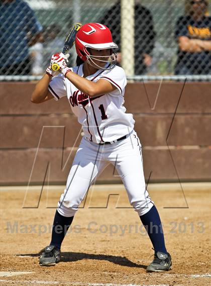 Thumbnail 3 in Kern Valley vs Tulare Western (Mira Monte Invitational) photogallery.
