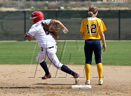 Thumbnail 2 in Kern Valley vs Tulare Western (Mira Monte Invitational) photogallery.