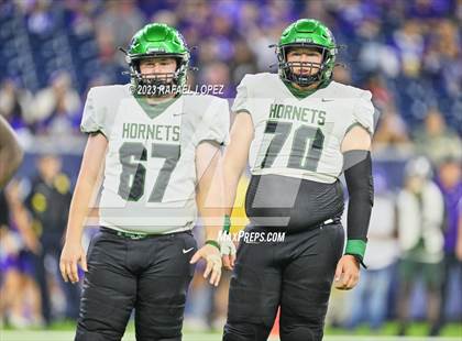 Thumbnail 3 in Huntsville vs. Port Neches-Groves (UIL Football 5A D2 Region 3 Quarterfinal) photogallery.