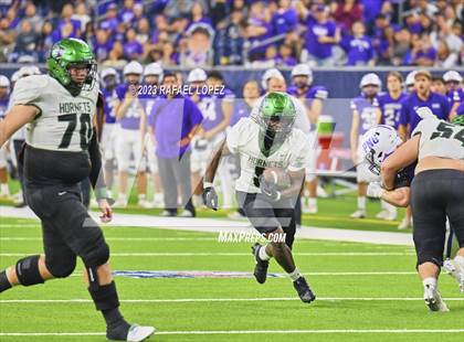 Thumbnail 3 in Huntsville vs. Port Neches-Groves (UIL Football 5A D2 Region 3 Quarterfinal) photogallery.