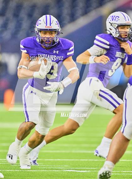 Thumbnail 3 in Huntsville vs. Port Neches-Groves (UIL Football 5A D2 Region 3 Quarterfinal) photogallery.