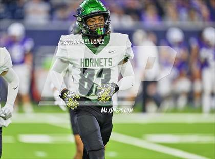 Thumbnail 3 in Huntsville vs. Port Neches-Groves (UIL Football 5A D2 Region 3 Quarterfinal) photogallery.